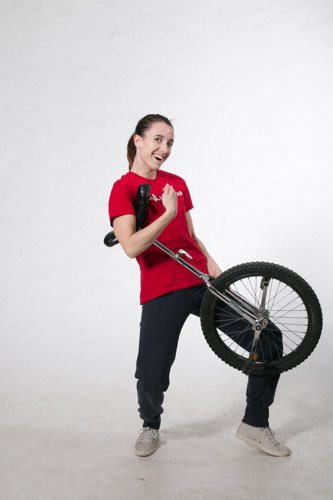 sara pantaleo con monociclo